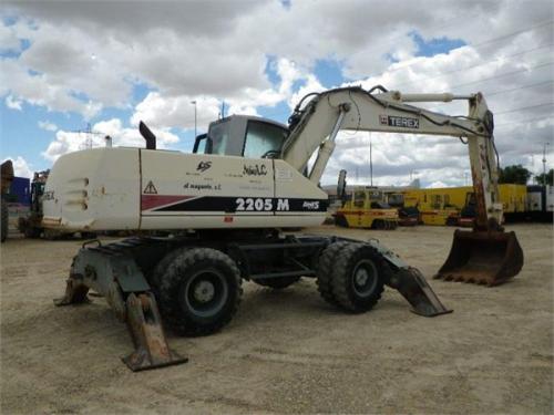 Terex 2205M excavator rental