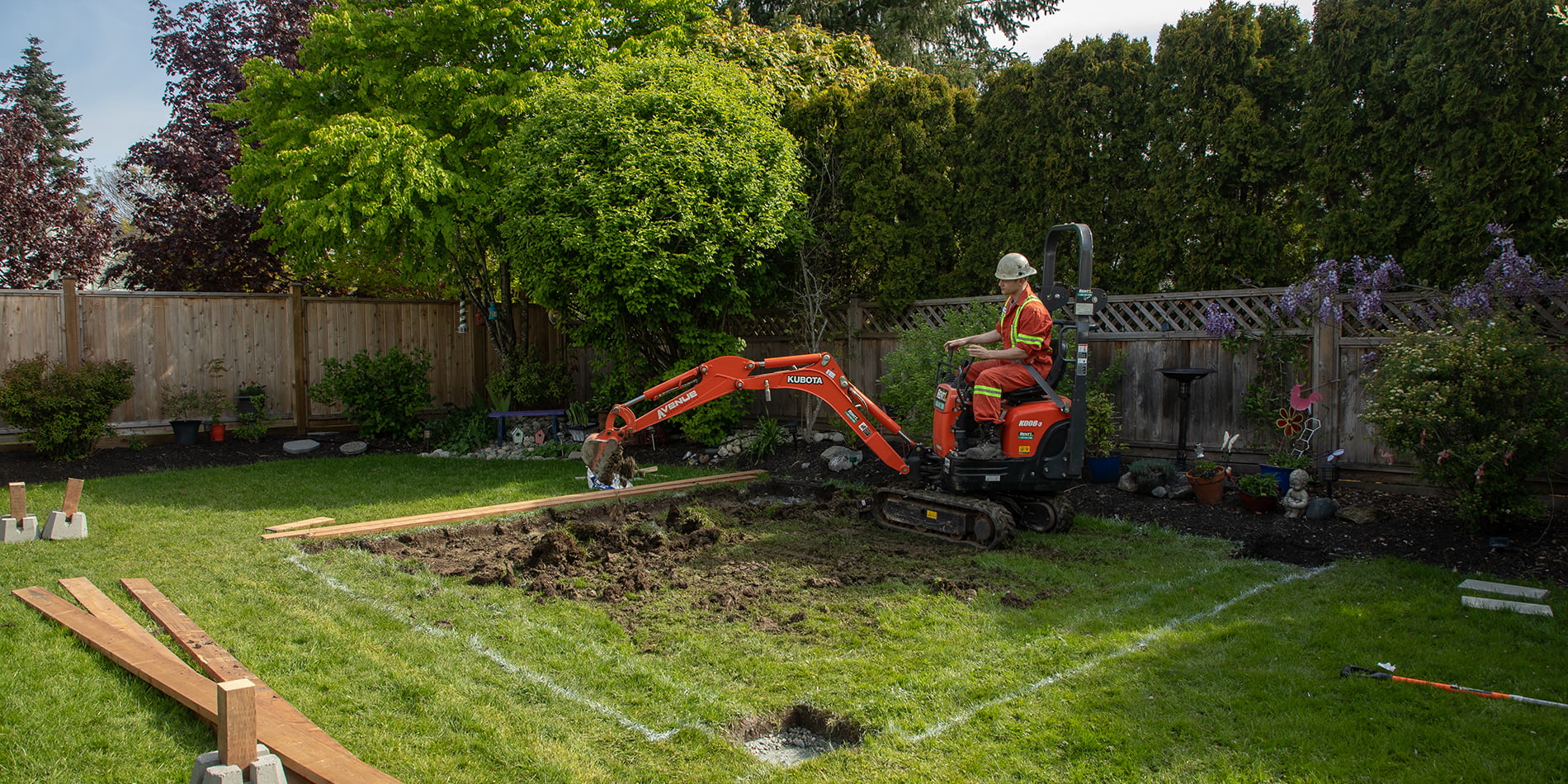 Landscaping cranes